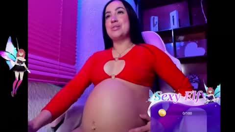 Snapshot of juicy_peach_ass chatting on 01.14.25 valeska online show from 01.14.25