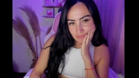 Snapshot of juicy_peach_ass chatting on 12.03.25 valeska online show from 12.03.25