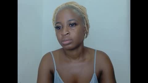 juicykinkx online show from 12.01.25