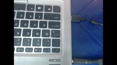 Snapshot of juicynwetx chatting on 12.03.25 juicynwetx online show from 12.03.25