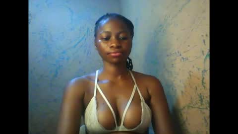 Snapshot of juicypiexx chatting on 11.28.25 juicypiexx online show from 11.28.25