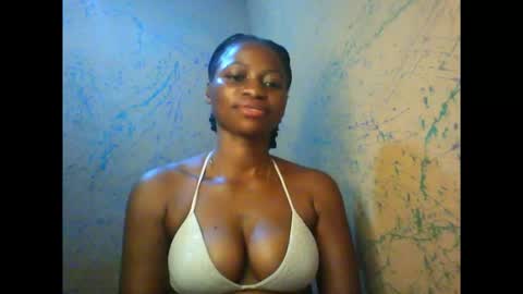 Snapshot of juicypiexx chatting on 11.28.25 juicypiexx online show from 11.28.25