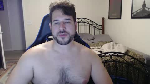 Snapshot of jules25 chatting on 10.18.25 jules25 online show from 10.18.25