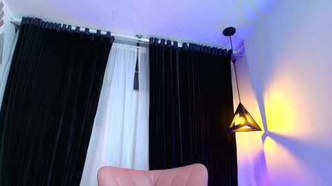 Julees online show from 02.06.25