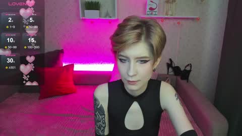 Snapshot of julescrown chatting on 12.03.24 Jules online show from 12.03.24