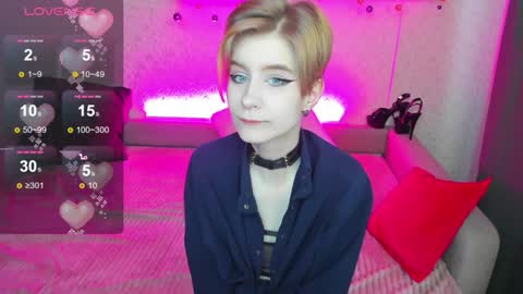 Snapshot of julescrown chatting on 12.19.24 Jules online show from 12.19.24