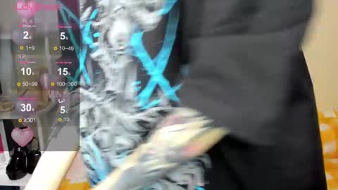 Snapshot of julescrown chatting on 01.28.25 Jules online show from 01.28.25