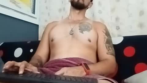 Snapshot of juleslake2 chatting on 10.28.25 juleslake2 online show from 10.28.25