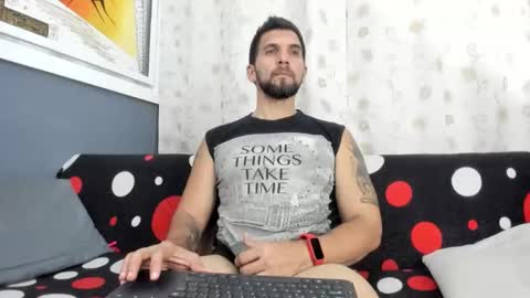 Snapshot of juleslake2 chatting on 10.30.25 juleslake2 online show from 10.30.25