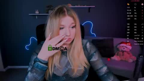 juli kisss online show from 02.26.25