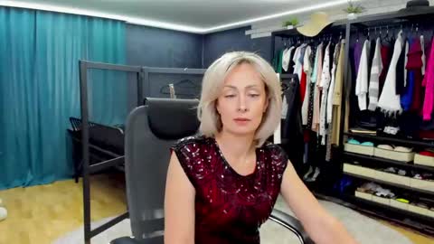 julia__cherry_ online show from 05.23.26