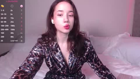 Julia online show from 11.11.25