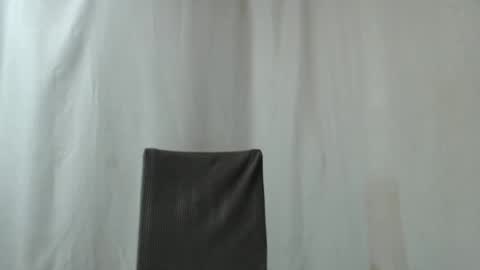 julia_giulia online show from 02.10.25