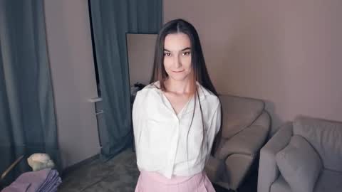 Evelin online show from 10.17.25