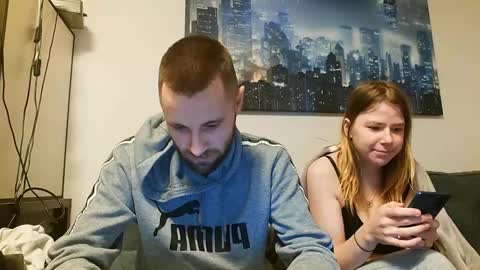 Snapshot of julia_official chatting on 02.14.25 julia_official online show from 02.14.25