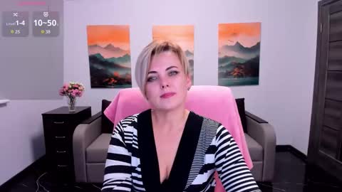 Julia online show from 11.04.25