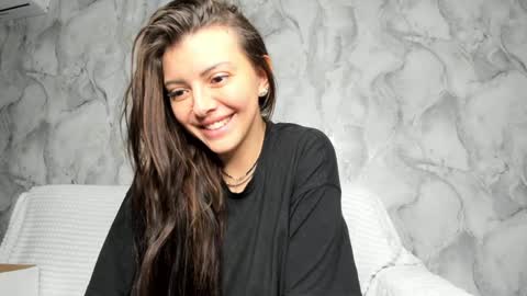 Snapshot of juliablackcox chatting on 01.06.25 Julia online show from 01.06.25