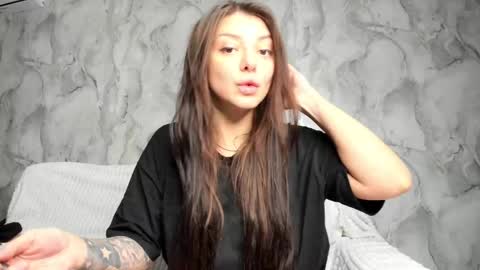 Snapshot of juliablackcox chatting on 02.09.25 Julia online show from 02.09.25