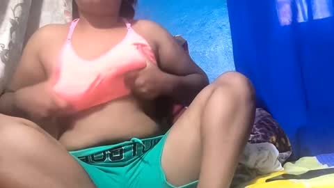 juliah02 online show from 02.16.25