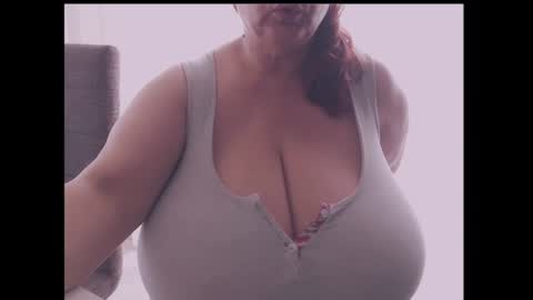 julialiones online show from 06.22.26