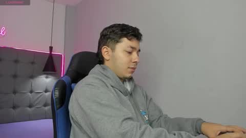 julian_smith21 online show from 02.27.26