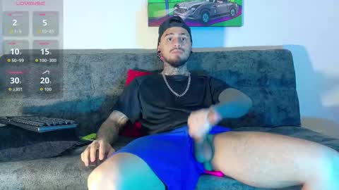 Julian independent model online show from 12.19.25