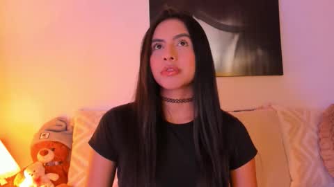 Snapshot of juliana_cute_22 chatting on 03.25.26 Juliana online show from 03.25.26