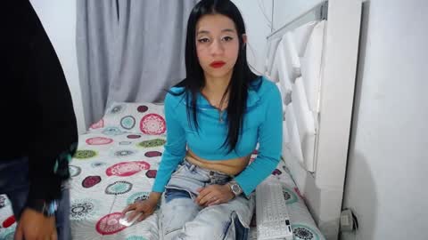 Snapshot of juliana_ls chatting on 12.14.24 Juliana online show from 12.14.24