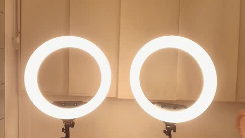 Juli  online show from 12.03.25