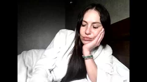 julianagold1 online show from 04.02.26