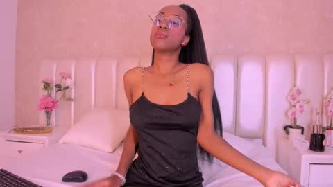   online show from 02.08.26