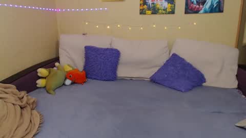 Snapshot of juliasane_ chatting on 01.26.25 Jul online show from 01.26.25