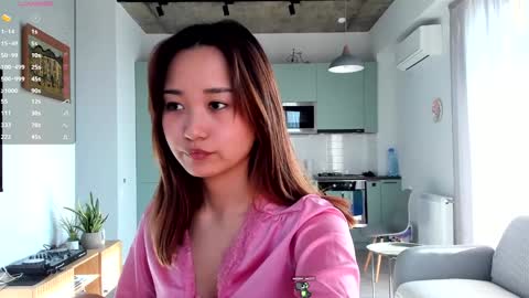 julia online show from 12.22.24