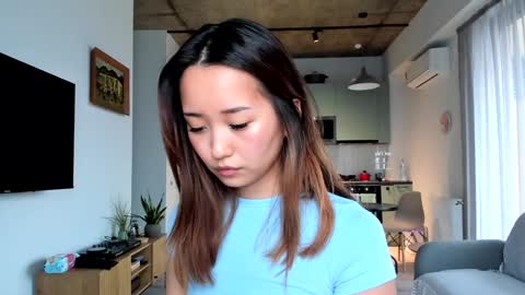 julia online show from 01.07.25