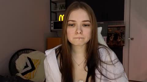 julidropp online show from 11.27.25