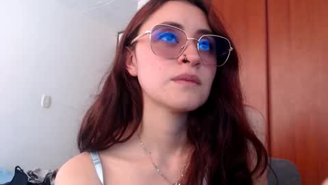 Snapshot of julie_autmn_ chatting on 10.24.25 yules online show from 10.24.25
