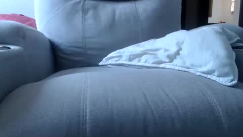 Julie bunny online show from 02.21.25