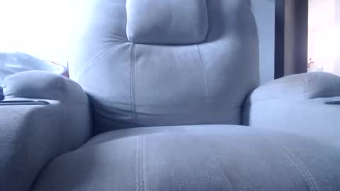 Julie bunny online show from 11.05.25