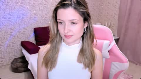 Julie online show from 01.05.25