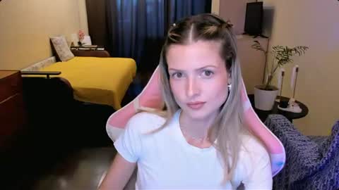 Julie online show from 08.08.26