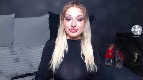 julia online show from 02.13.26