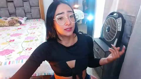 julieta art1 online show from 02.02.25