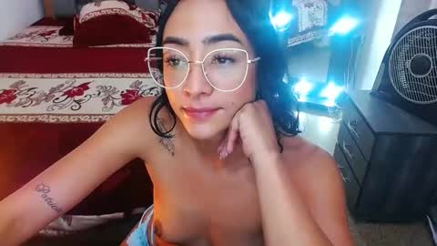 julieta art1 online show from 02.19.25