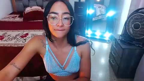 julieta art1 online show from 02.20.25