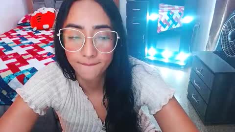 julieta art1 online show from 10.24.25