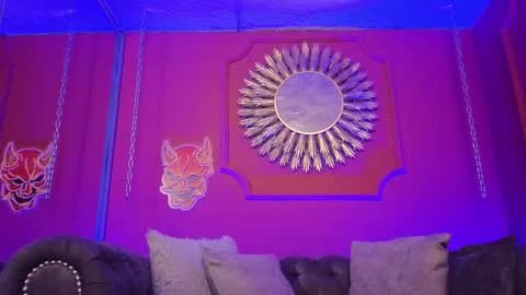  Julieta  online show from 11.26.25