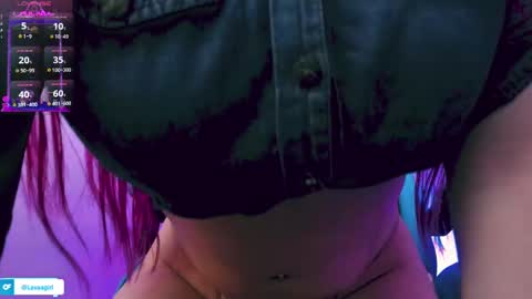 Snapshot of julieta_shelby chatting on 02.18.25 Julieta Independent model online show from 02.18.25