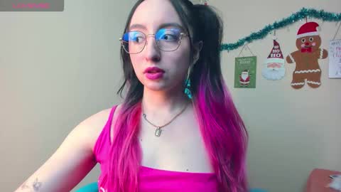 Snapshot of julieta_shelby chatting on 11.09.25 Julieta Independent model online show from 11.09.25