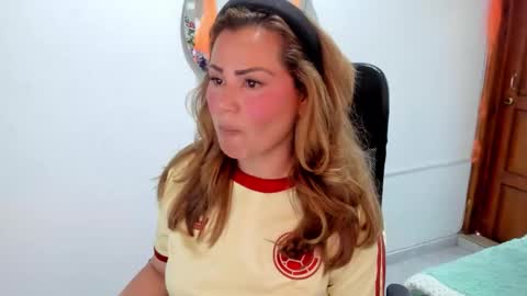 julieta_star69 online show from 10.08.25