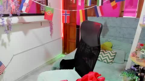 Snapshot of julieta_star69 chatting on 07.02.26 julieta_star69 online show from 07.02.26